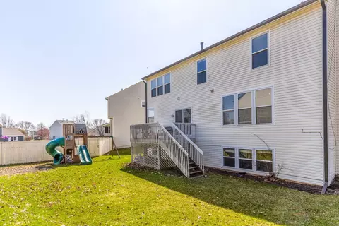 Exterior - 2212 Baxter Ct, Elgin, IL 60123 photo 4 of 6