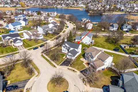 View/Area - 2212 Baxter Ct, Elgin, IL 60123 photo 2 of 5