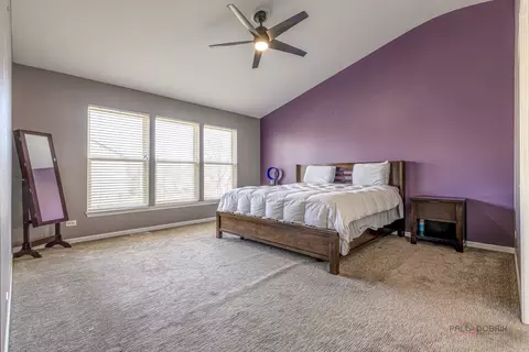 Bedroom - 2212 Baxter Ct, Elgin, IL 60123 photo 1 of 4