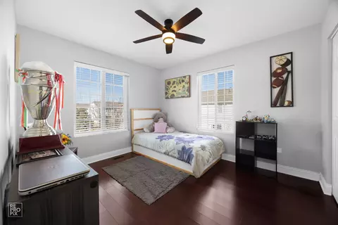 Bedroom - 7504 Claridge Dr #E, Bridgeview, IL 60455 photo 3 of 3
