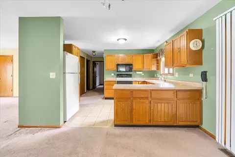 1200 2nd St, Harvard, IL 60033 photo 5