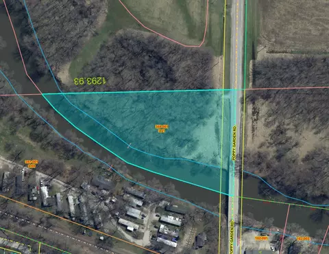 4266 Poppy Garden Rd, Colona, IL 61241