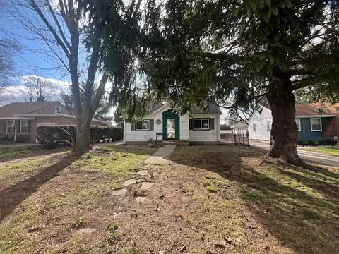 511 S Russell St, Champaign, IL 61821