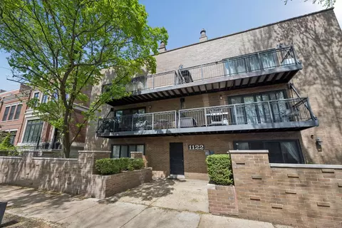 1122 W Altgeld St #12, Chicago, IL 60614