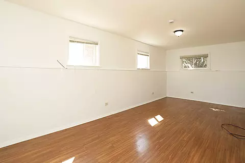 Other - 600 Flagstaff Ln, Hoffman Estates, IL 60169 photo 2 of 5