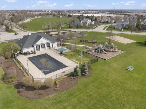 View/Area - 13005 Kensington Dr, Plainfield, IL 60585 photo 8 of 8