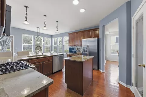 Kitchen - 13005 Kensington Dr, Plainfield, IL 60585 photo 2 of 3