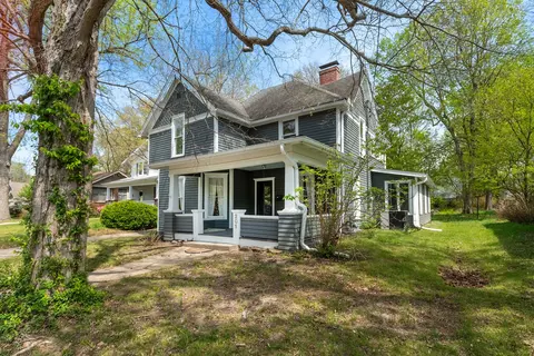 201 S Maple St, Carbondale, IL 62901