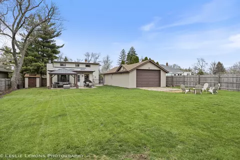 Exterior - 221 69th St, Darien, IL 60561 photo 3 of 5