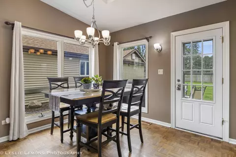 Dining - 221 69th St, Darien, IL 60561 photo 1 of 1