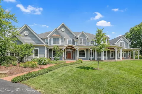 28 W524 Wynn Ave, West Chicago, IL 60185