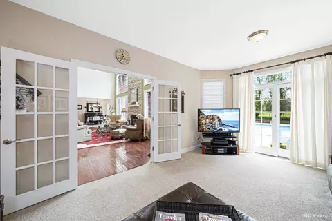 Living - 21359 Saddle Ln, Mokena, IL 60448 photo 7 of 7