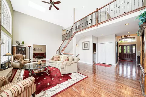 Living - 21359 Saddle Ln, Mokena, IL 60448 photo 3 of 7