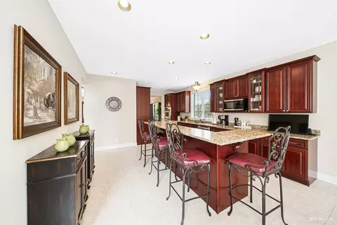 Kitchen - 21359 Saddle Ln, Mokena, IL 60448 photo 2 of 5