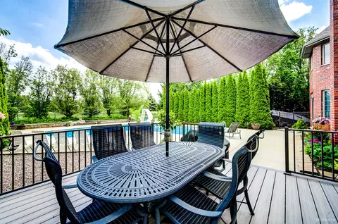Exterior - 21359 Saddle Ln, Mokena, IL 60448 photo 4 of 10