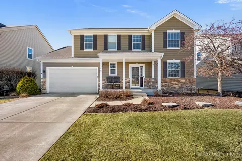 748 Cashmere Ln, Elgin, IL 60124