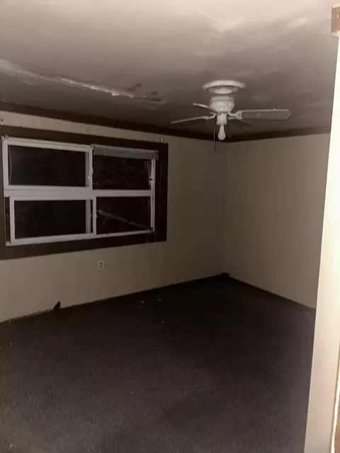 3702 Lincoln Ln E, Robbins, IL 60472 photo 4