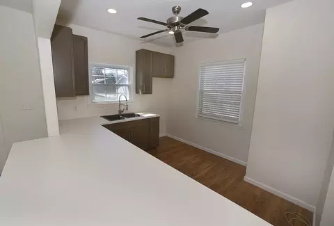 Kitchen - 905 E Center St, Ottawa, IL 61350 photo 2 of 2