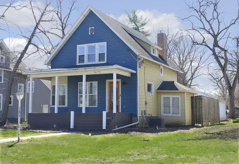 Exterior - 905 E Center St, Ottawa, IL 61350 photo 7 of 7