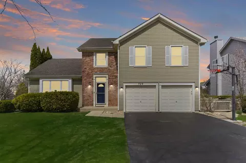 720 Countryside Dr, Bolingbrook, IL 60490