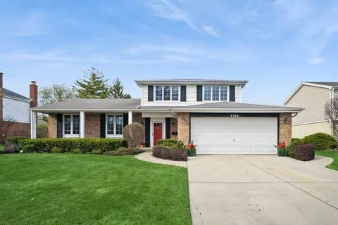 3712 Winnetka Rd, Glenview, IL 60026