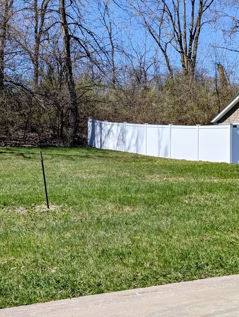 3410 Shadow Wood Ct, Milan, IL 61264