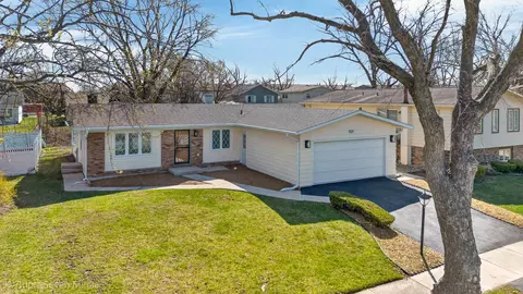 22509 Mission Dr, Richton Park, IL 60471