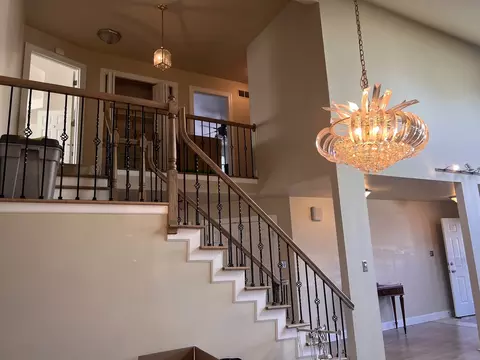 Entry Way - 9848 S Beverly Ave, Chicago, IL 60643 photo 2 of 2