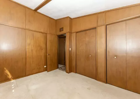 Bedroom - 420 Margaret St, Atkinson, IL 61235 photo 4 of 6