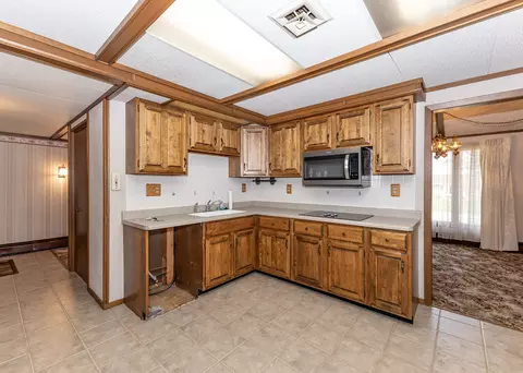 Kitchen - 420 Margaret St, Atkinson, IL 61235 photo 2 of 2
