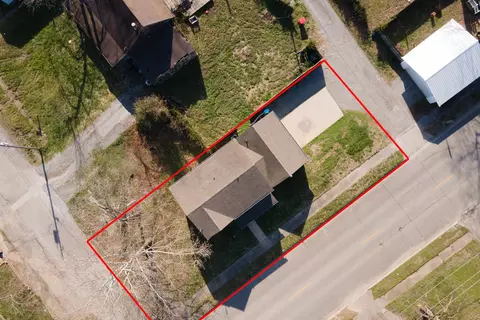 View/Area - 1925 Hamilton St, Murphysboro, IL 62966 photo 4 of 6