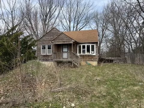 23564 W Park Ter, Antioch, IL 60002