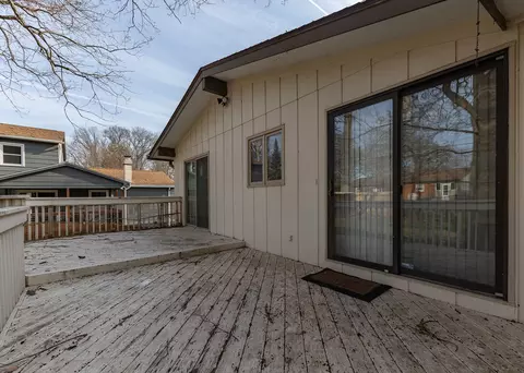 Exterior - 3409 52nd St, Moline, IL 61265 photo 3 of 8