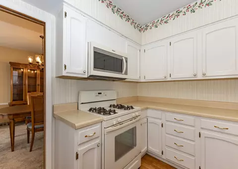 Kitchen - 3409 52nd St, Moline, IL 61265 photo 3 of 3