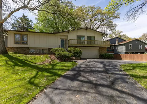 Exterior - 3409 52nd St, Moline, IL 61265 photo 2 of 8