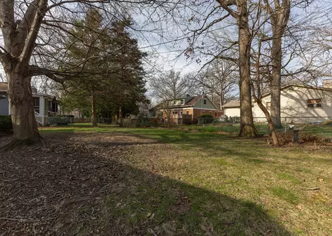 Exterior - 3409 52nd St, Moline, IL 61265 photo 4 of 8