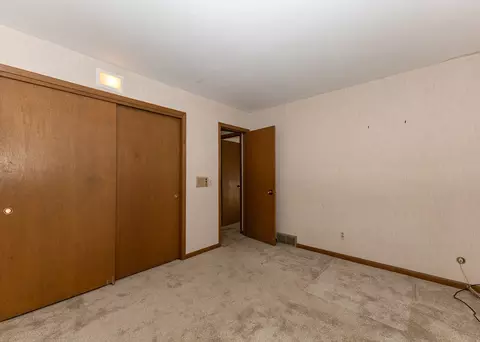 Bedroom - 3409 52nd St, Moline, IL 61265 photo 3 of 5