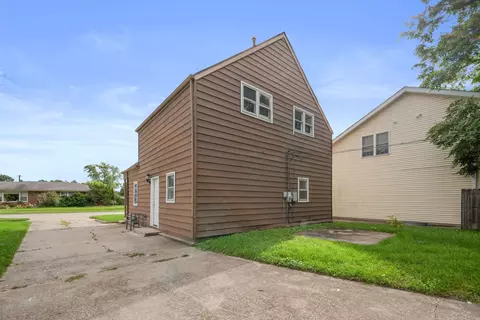 Exterior - 17 W 30th Pl, Steger, IL 60475 photo 5 of 5