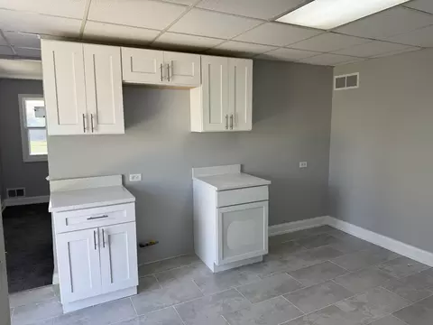Kitchen - 17 W 30th Pl, Steger, IL 60475 photo 1 of 1