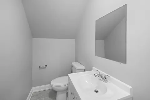 Bath - 17 W 30th Pl, Steger, IL 60475 photo 4 of 4