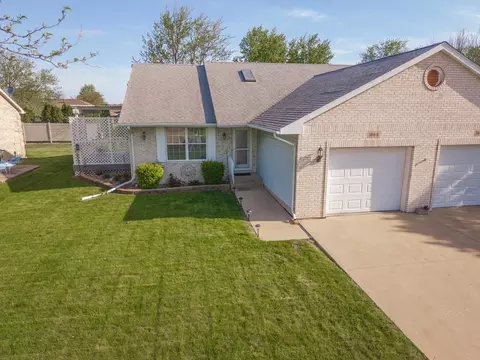 104 Susan Dr #A, Dwight, IL 60420 photo 3
