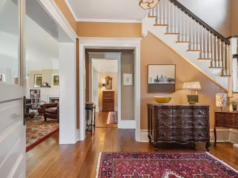 Entry Way - 2622 Harrison St, Evanston, IL 60201 photo 1 of 4