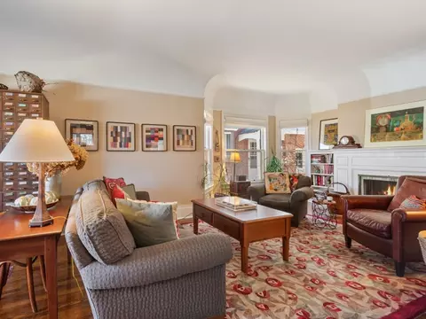 Living - 2622 Harrison St, Evanston, IL 60201 photo 1 of 7