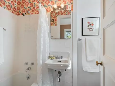 Bath - 2622 Harrison St, Evanston, IL 60201 photo 3 of 3