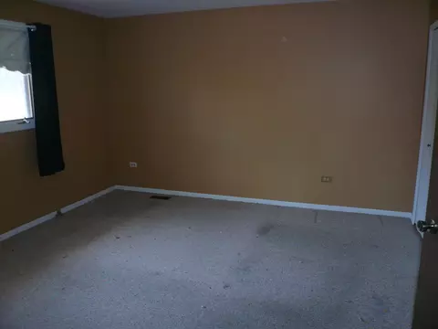 Bedroom - Undisclosed, Midlothian, IL 60445 photo 1 of 5