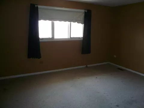 Bedroom - Undisclosed, Midlothian, IL 60445 photo 2 of 5