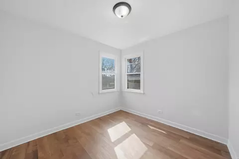 Bedroom - 16608 Sawyer Ave, Markham, IL 60428 photo 6 of 11