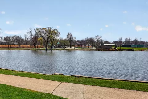 View/Area - 1170 Lancaster Ct, Hoffman Estates, IL 60195 photo 1 of 1