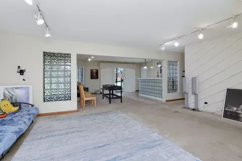 Living - 1170 Lancaster Ct, Hoffman Estates, IL 60195 photo 6 of 7