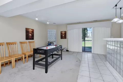 Other - 1170 Lancaster Ct, Hoffman Estates, IL 60195 photo 2 of 5